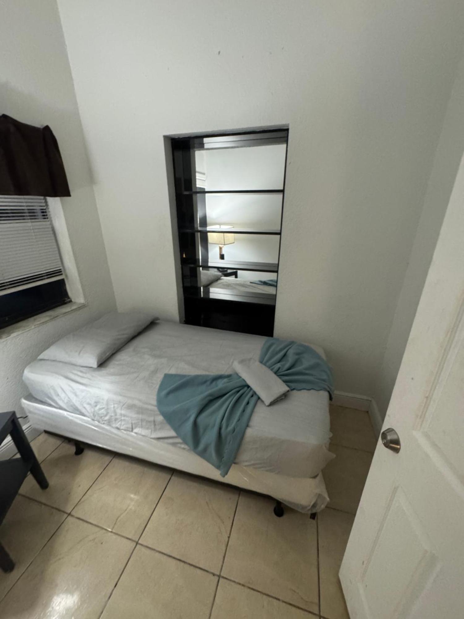 Safari Wynwood Guest house Miami